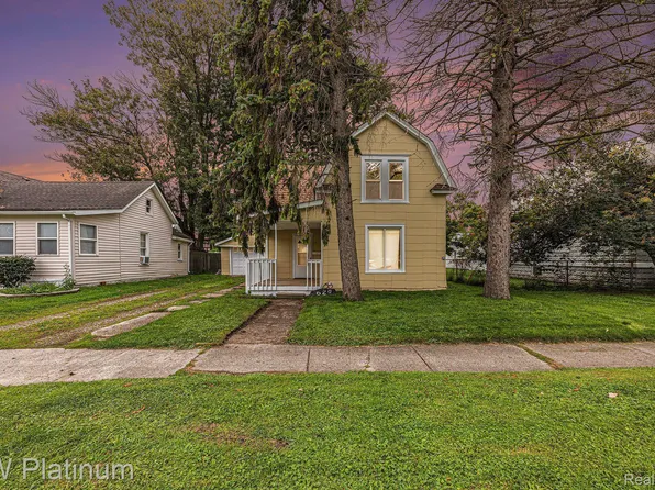 629 West Blvd, Marine City, MI 48039