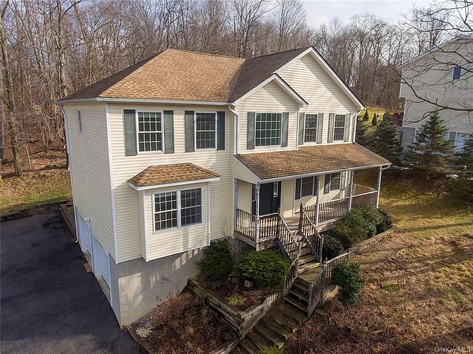 1st image of 7 Toll House Ct