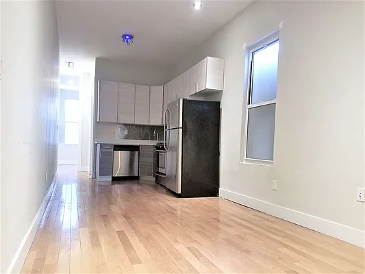 Rented by The Hamilton Group | media 12