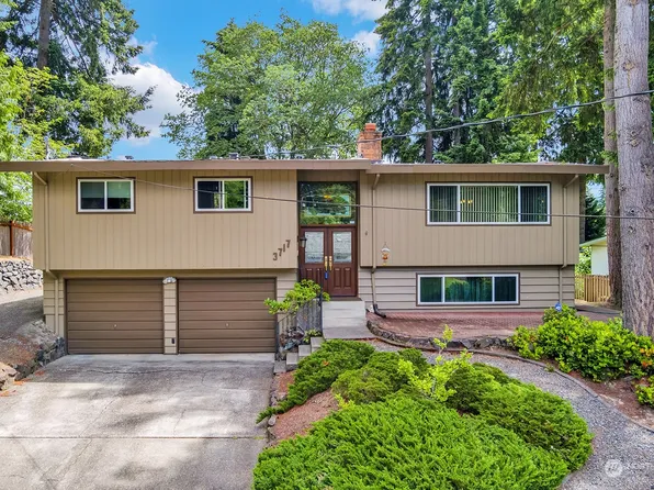 3717 70th Avenue W, University Place, WA 98466