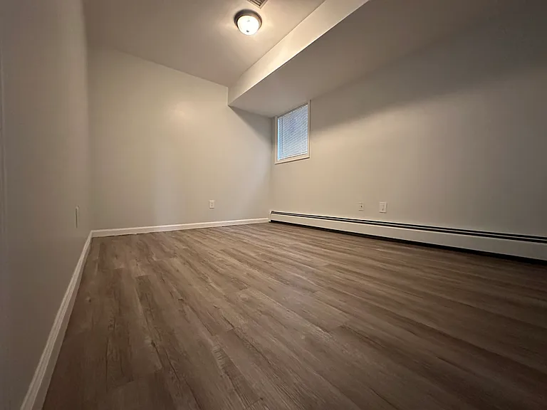 1515 Dwight Pl #A — Photo 4