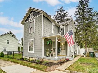 408 S 2nd St, Miamisburg, OH 45342