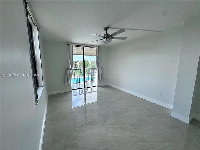 14415 N Kendall Dr #405G — Photo 3