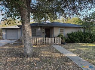 2505 Nightingale St, Victoria, TX 77901