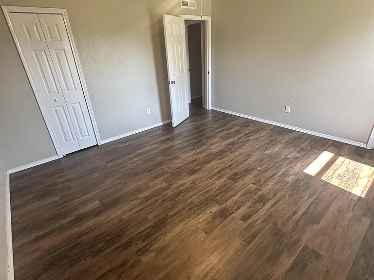 632 N Ramblin Oaks Dr — Photo 17