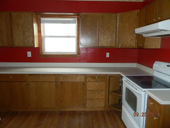 5th image of 807 15th St