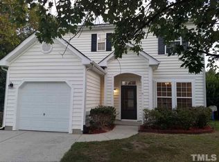316 Scarcliffe Ct, Rolesville, NC 27571