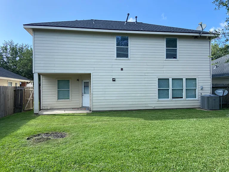 5426 Cinnamon Lake Dr — Photo 15