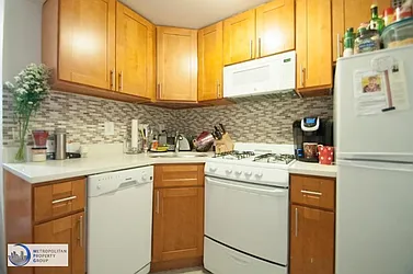 Rented by Metropolitan Property Group