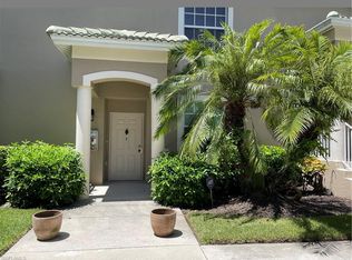 3555 Laurel Greens Ln N UNIT 101, Naples, FL 34119