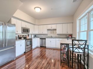 360 Andover St UNIT 1307, Danvers, MA 01923