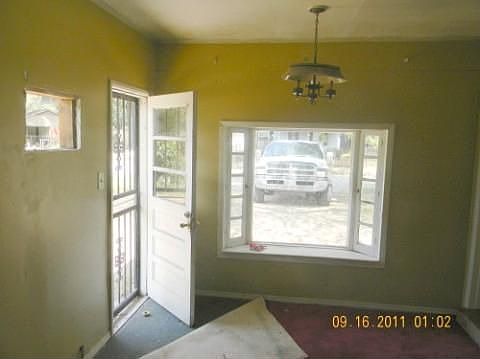5th image of 3965 Pikes Peak Ave