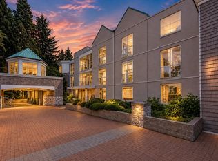 8450 Jellicoe St #312, Vancouver, BC V5S 4S9
