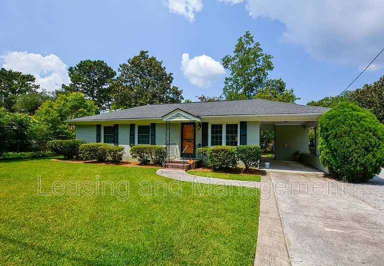 743 Magnolia Rd — Photo 1