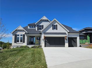 10050 Aurora St, Lenexa, KS 66220