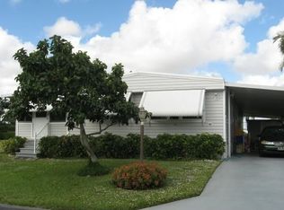 1003 Arecibo Bay, Boynton Beach, FL 33436