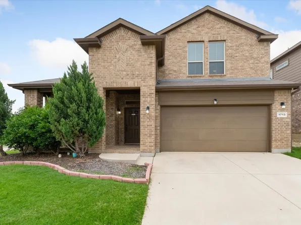 1713 Falling Star Dr, Haslet, TX 76052