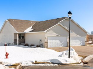 1633 Lakeridge Way, Waconia, MN 55387
