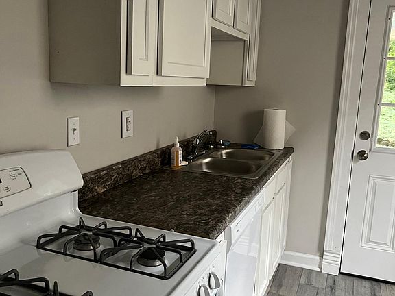 4th image of 1518 Gilpin Ave
