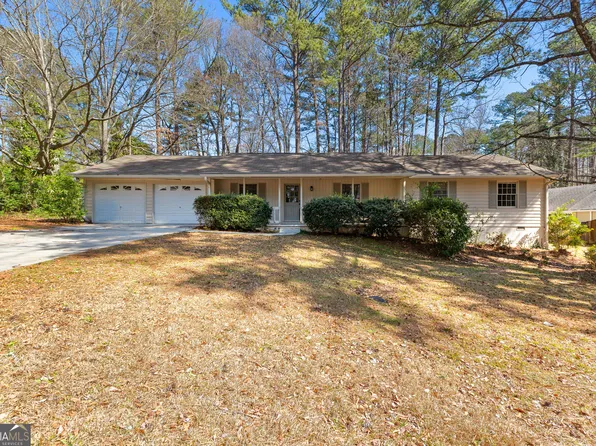 101 Saddlebrook Dr, Peachtree City, GA 30269