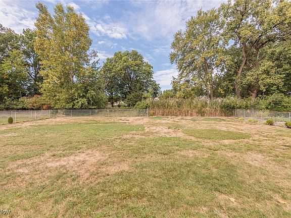 5th image of 6260 Siegler Dr