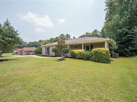 2nd image of 123 Lee Road 885