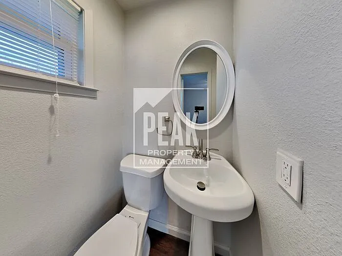 5508 Winifred Dr — Photo 6