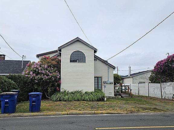 2nd image of 1433 NW 17th St
