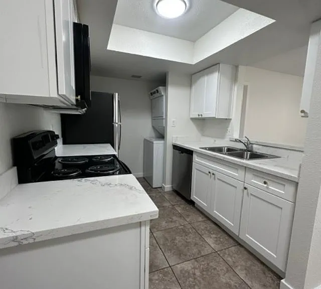 Cedar Creek Condominiums — Photo 94