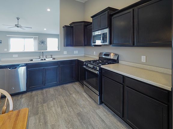 3rd image of 1433 Odell Farm Ln