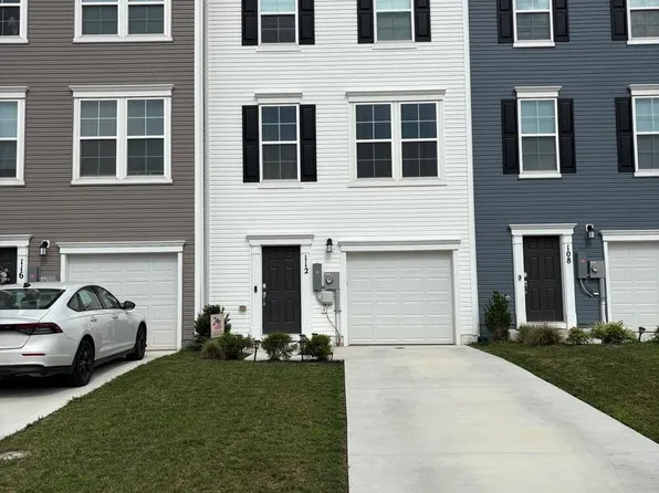 112 Cooperage Rd, Inwood, WV 25428