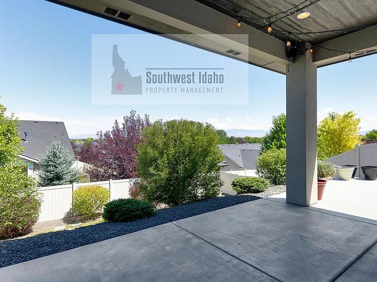 476 W Buroak Dr — Photo 47
