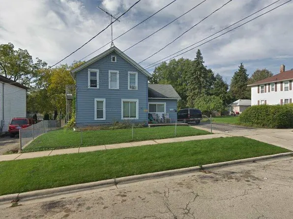 264 N Jackson St, Elgin, IL 60123