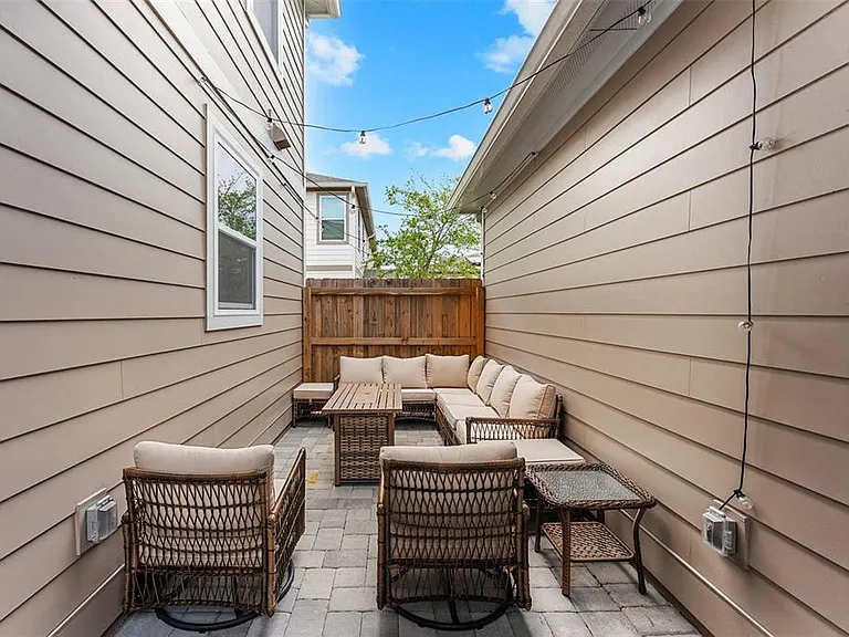 6475 Trailblaze Bnd — Photo 20