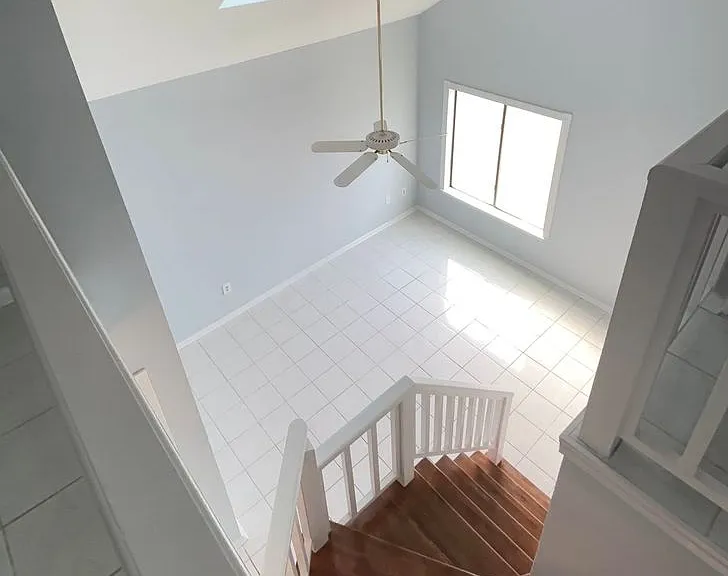 600 37th Ave N #207 — Photo 9