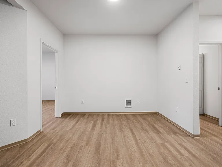 Southwood Park Apartment Homes — Photo 11