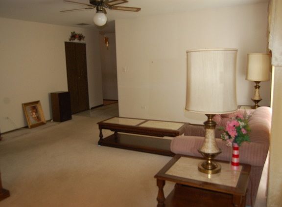 3rd image of 12 Plover Ct