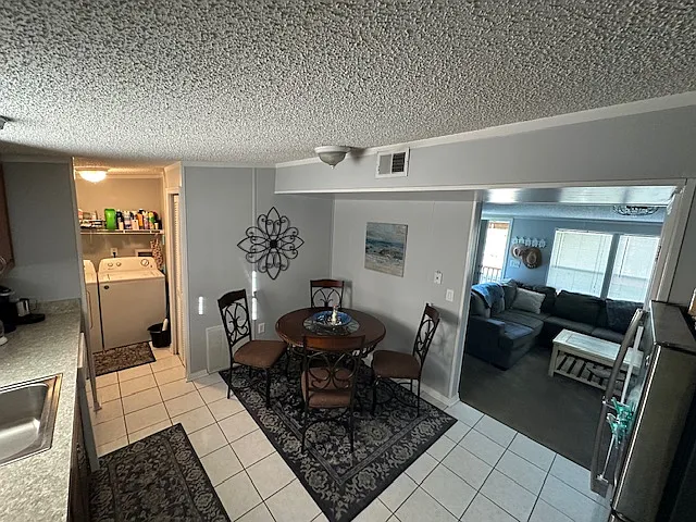 6829 Puffin Ln — Photo 5