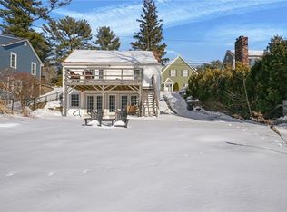 Pine Ln, Coventry, RI 02816