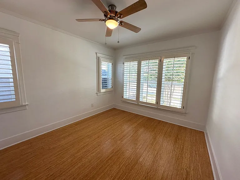 715 N Richman Ave — Photo 15