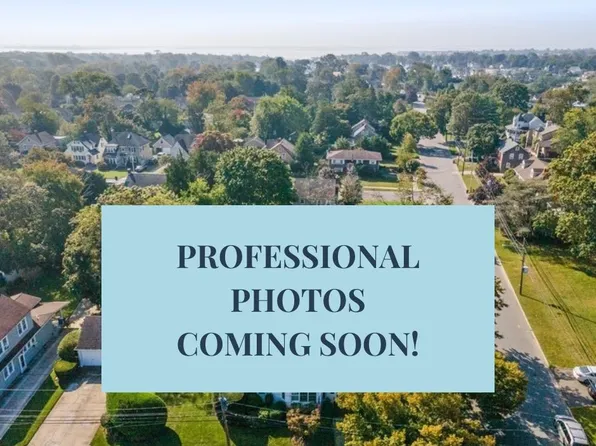 222 Jerusalem Avenue, Massapequa, NY 11758