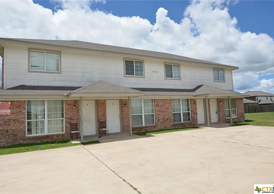 4002 Doraine Ct #D