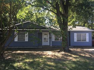 252 Victory St, Bonham, TX 75418