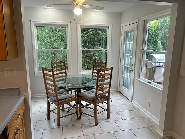 Bright eat-in kitchen area or sitting room