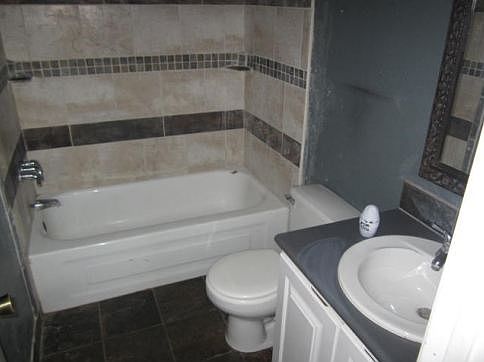 3rd image of 24406 Pedernales Dr