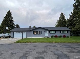 310 19th Ave W, Gooding, ID 83330
