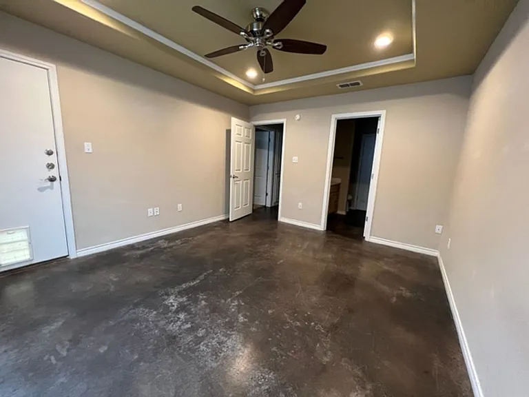 2457 Independence Blvd — Photo 18