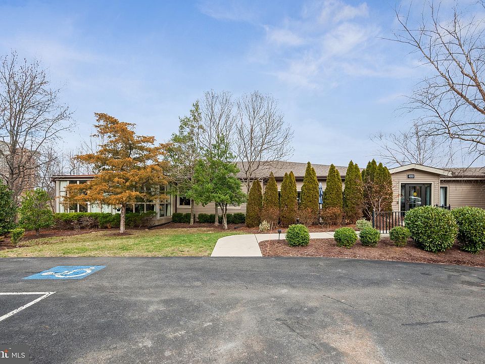19400 Lansdowne Woods Blvd Leesburg, VA Zillow