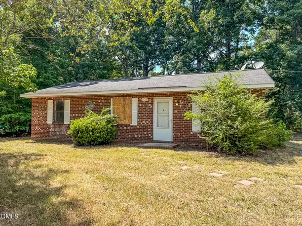 521 Locust Rd, Hillsborough, NC 27278