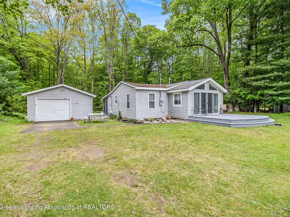 5167 N Ford Lake Rd, Fountain, MI 49410